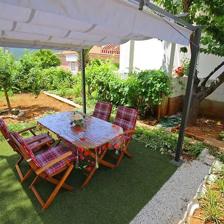 In Ist/insel 6358 Apartman